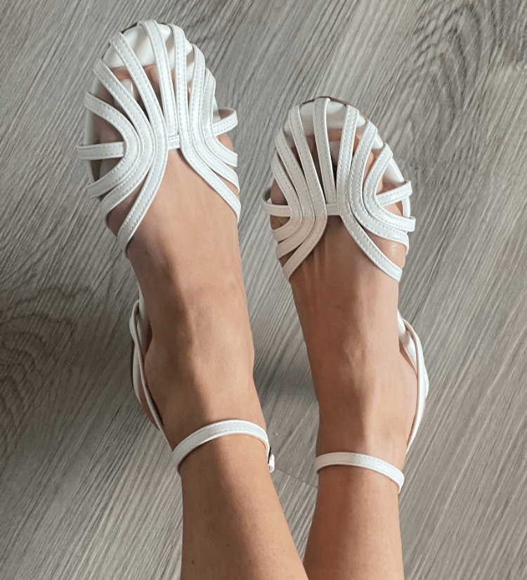 Vittoria | Kuldsed Bijou sandaalid