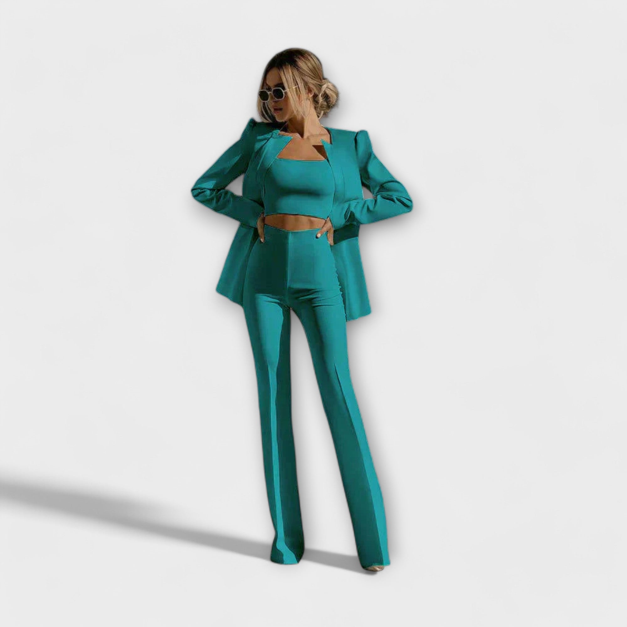 Selina – Elegantne 3-osaline Komplekt (Blazer, Top, Püksid)