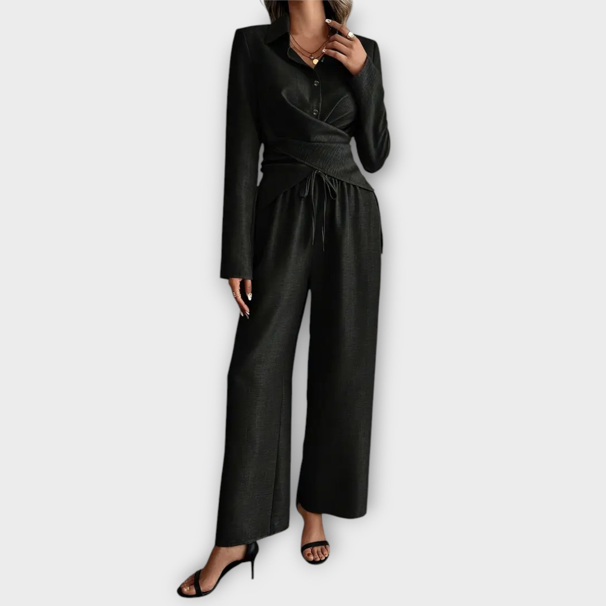 Livia – Elegantne 2-osaline komplekt