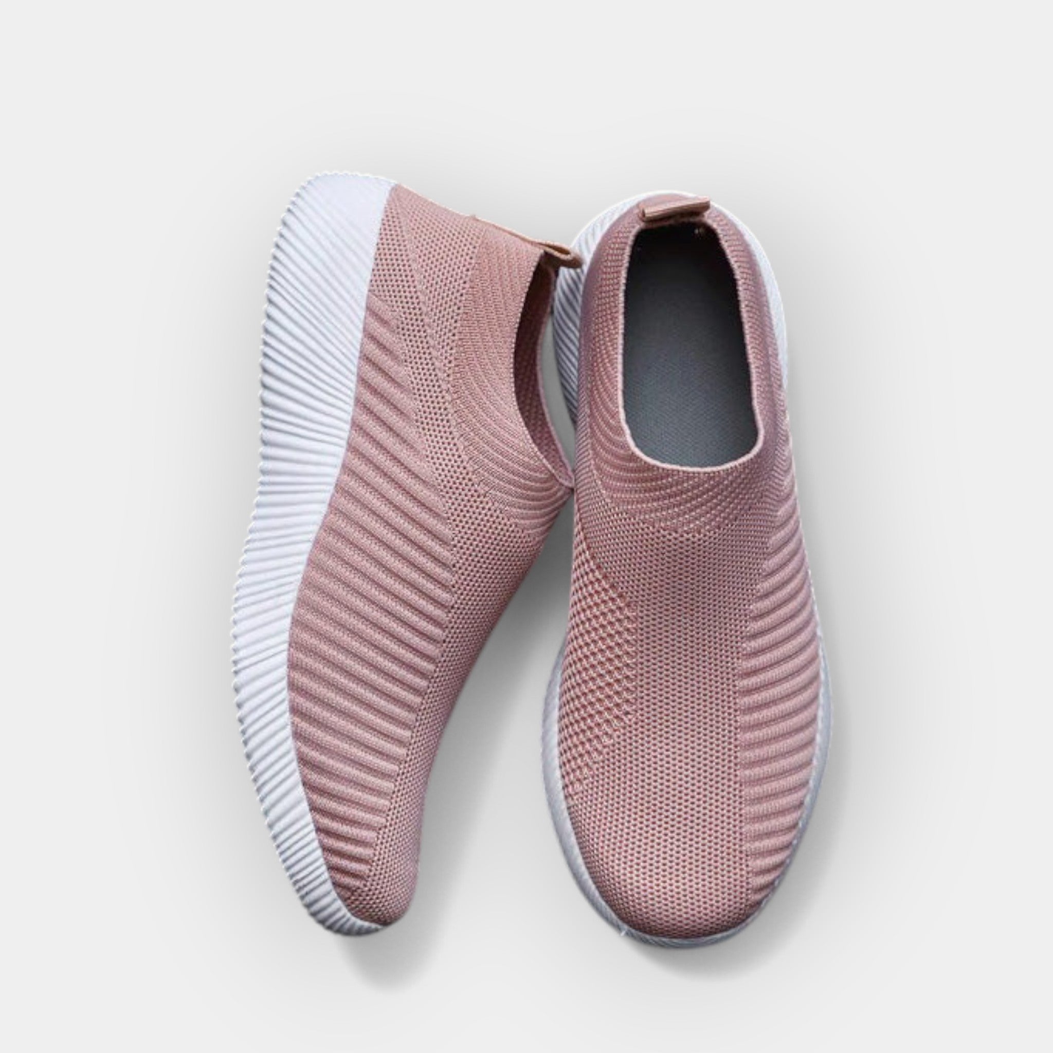 Mugavad Slip-On Kingad Lihtsaks Selga Panekuks
